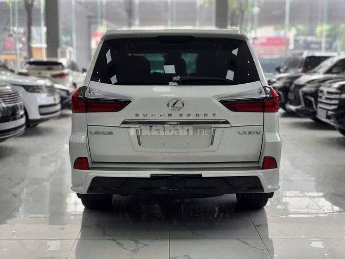 Bán Lexus LX570 Super Sport Trung Đông, sản xuât 2016.
