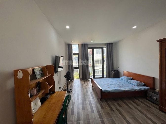 Bán gấp nhà MT Đường Bàu Cát 2, Phường 12, Tân Bình.