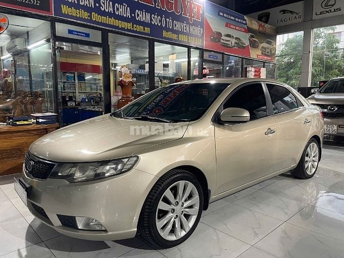 Bán xe Kia Forte EX 5 chỗ, không va chạm, cấn đụng, zin toàn bộ