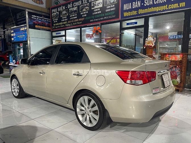 Bán xe Kia Forte EX 5 chỗ, không va chạm, cấn đụng, zin toàn bộ