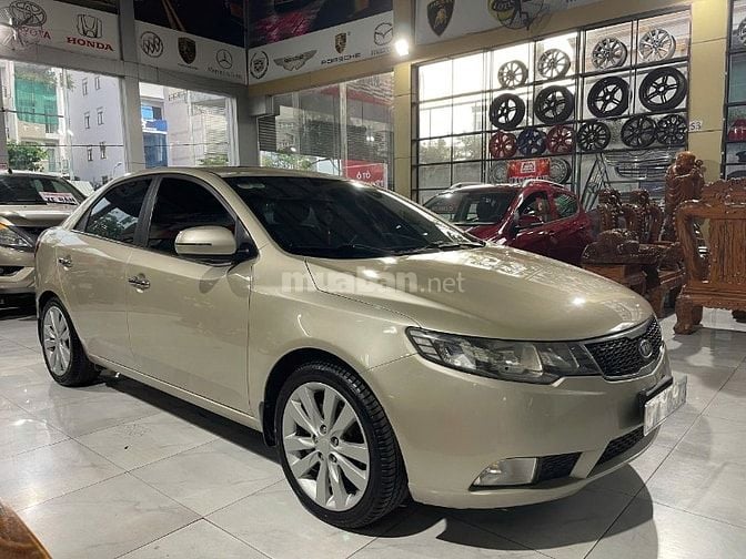 Bán xe Kia Forte EX 5 chỗ, không va chạm, cấn đụng, zin toàn bộ