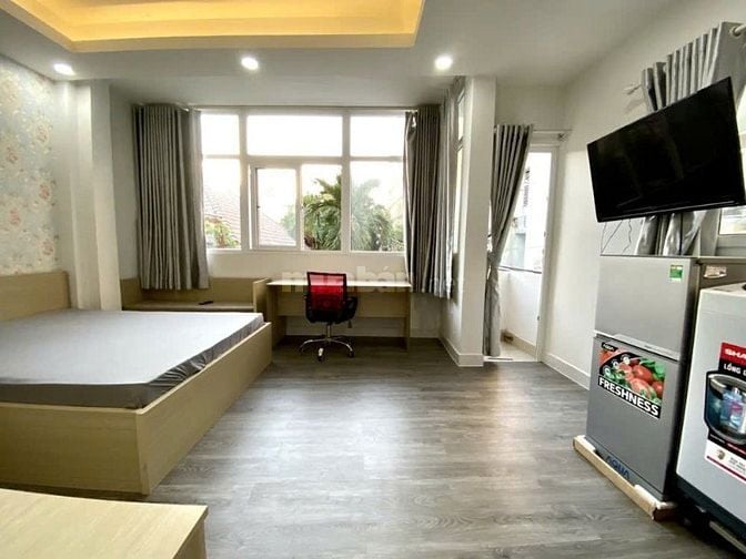 Bán gấp nhà MT Ngô Gia Tự Quận 10 DT 6,8m x 25m 5 Tầng giá 45 tỷ