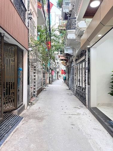  HIẾM CĂN HỘ GIA ĐÌNH CẤP 4 XUÂN ĐỈNH 65M2 VỚI 2PN GIÁ 7,5 TR/TH