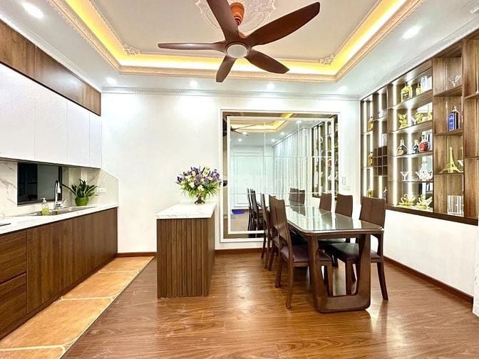TT Cầu Giấy Nhà Mới Full NT 34m2 x 6 Tầng Chỉ 8.6 Tỷ Có Bớt