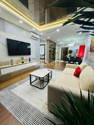 3 Ngủ full nội thất tầng trung giá tốt nhất khu . 