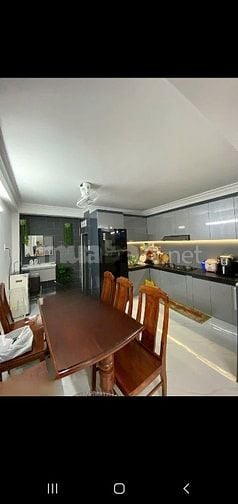 Nhà bán mới đẹp vào ở ngay ,sổ chính chủ