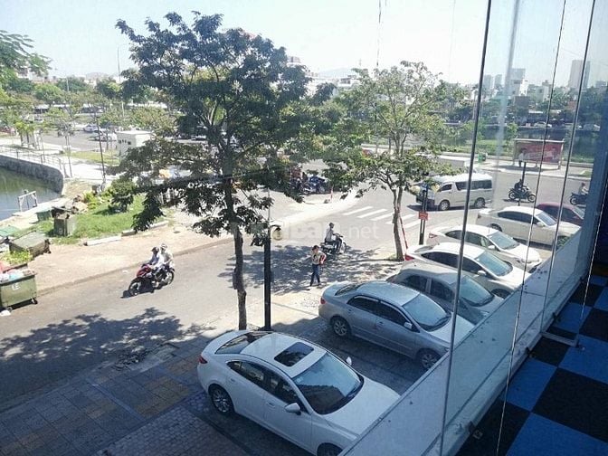 Bán mặt bằng kinh doanh-văn phòng-dịch vụ 1660m2 trung tâm TP Đà Nẵng