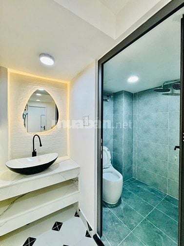 Cần tiền bán gấp Nhà 3 Lầu đẹp Cao cấp Hồ Biểu Chánh, P9, Q.Phú Nhuận.