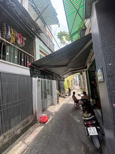 BÁN NHÀ TRUNG TÂM TP.HCM – NGAY CẦU THỊ NGHÈ, SÁT QUẬN 1- Giá 5,3 tỷ  