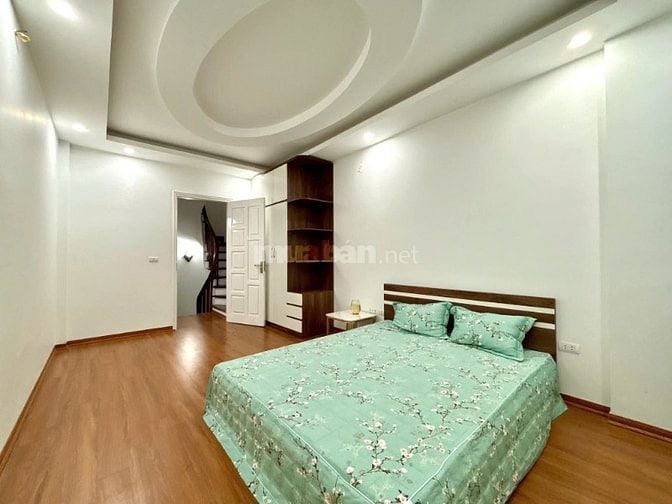 Chỉ 7 Tỷ Nhà 30m x 5 Tầng, Mới Đẹp TT Cầu Giấy Full Nội Thất Xịn Xò