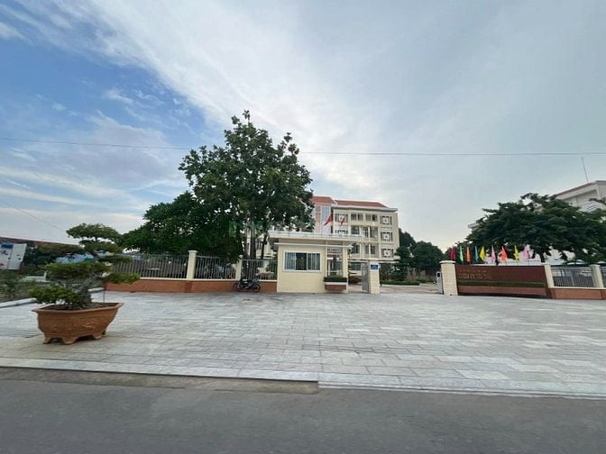 HH 3% MG - Lô đất F0 vừa lên thổ mặt tiền nhựa Nguyễn Văn Mỹ 9m