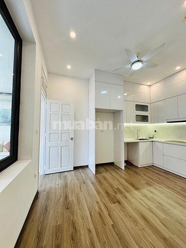 BÁN NHÀ TT 357 TAM TRINH, 120M² , 3 NGỦ, LÔ GÓC, Ô TÔ ĐỖ CỬA, 4.75 TỶ