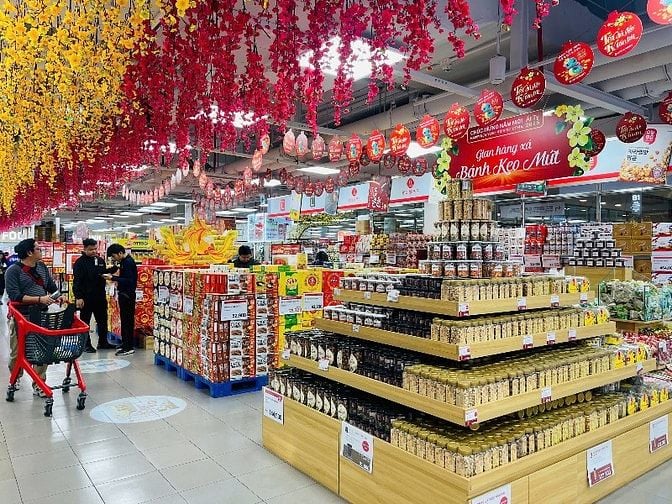 TRỰC TIẾP TUYỂN NV BÁN HÀNG TẠI TP.HCM