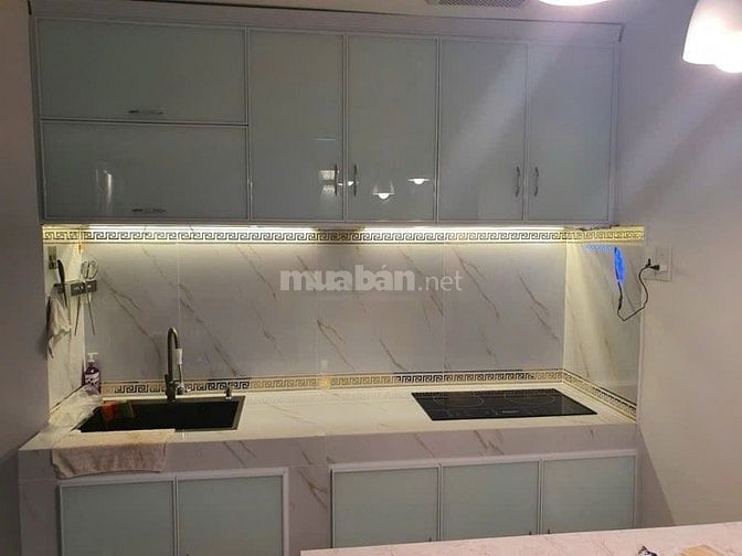 Chính chủ bán gấp CC 1050,2PN,62m,Full nội thất,13tr/tháng,ở ngay,2ty
