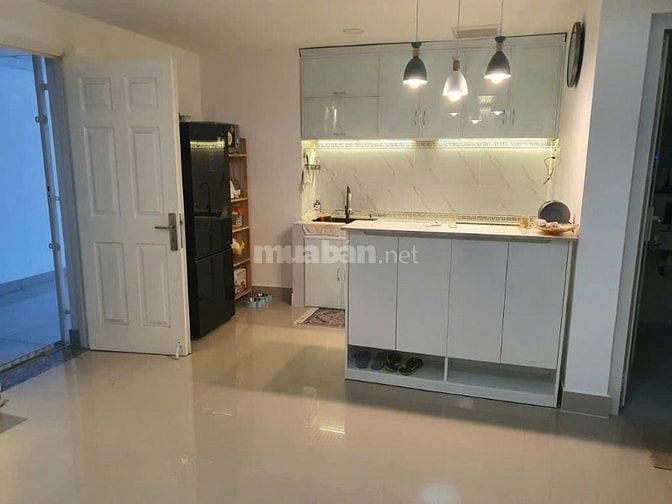 Chính chủ bán gấp CC 1050,2PN,62m,Full nội thất,13tr/tháng,ở ngay,2ty