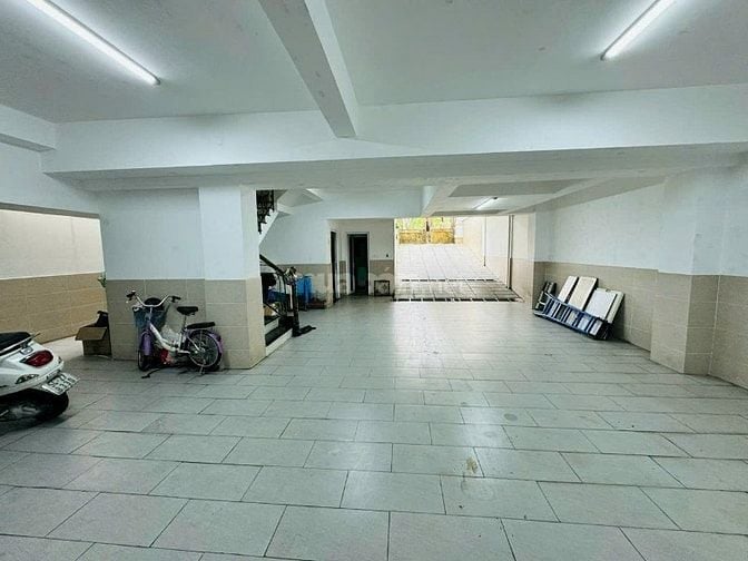 Biệt thự khu VIP Cityland Reverside Quận 7. 10*22, hầm+4 tầng, TM. 44 