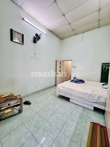 Bán gấp nhà 3,6×28m 3 lầu mặt tiền đường Nguyễn Văn Nghi Quận Gò Vấp 