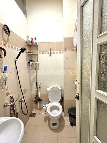 Bán gấp nhà 3,6×28m 3 lầu mặt tiền đường Nguyễn Văn Nghi Quận Gò Vấp 