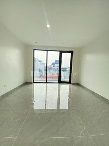 BÁN NHÀ ngõ 99 Định Công Hạ, Hoàng Mai, 45m2x tầng có THANG MÁY