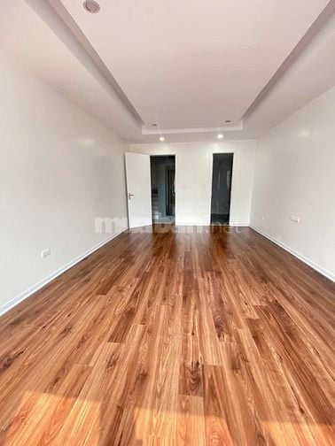 BÁN NHÀ ngõ 99 Định Công Hạ, Hoàng Mai, 45m2x tầng có THANG MÁY