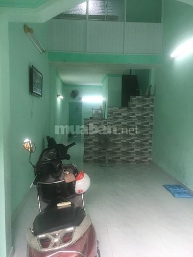 Nhà chính chủ, xe 7 chỗ đậu nhà, 3 PN, an ninh