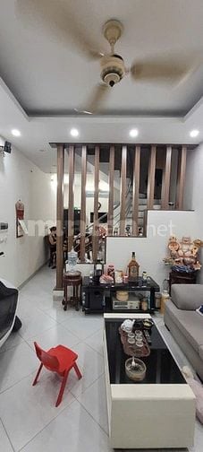 Bán nhà phố Trích sài Thụy khuê đẹp 40m 5 tầng mt 3.5m giá 8,9 tỷ