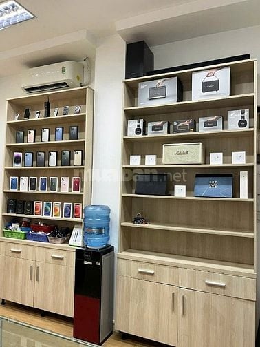 Cho thuê nhà mặt tiền Trần Minh Quyền P.10, Q.10 giá 15tr
