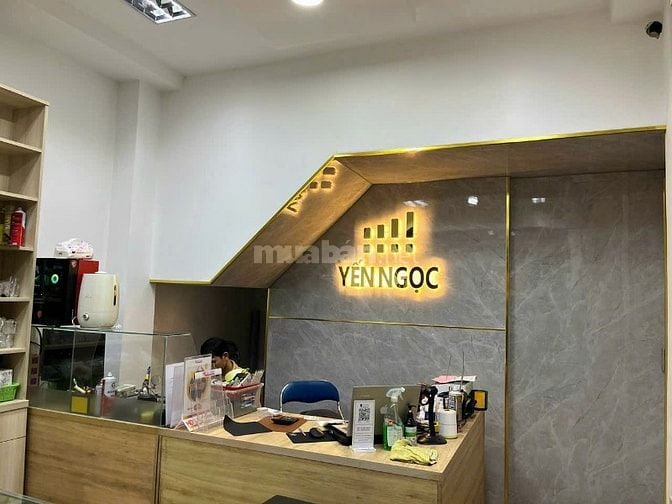 Cho thuê nhà mặt tiền Trần Minh Quyền P.10, Q.10 giá 15tr