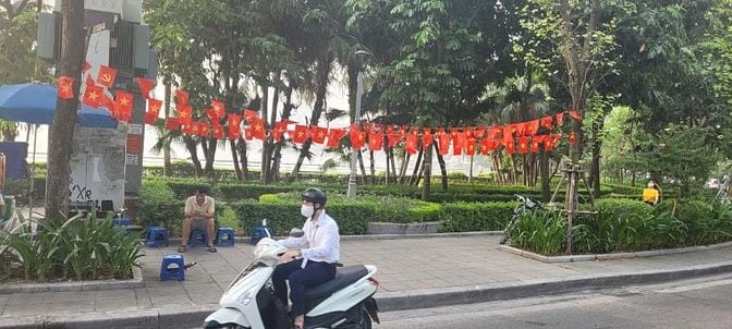 Bán nhà phố Trích sài Thụy khuê đẹp 40m 5 tầng mt 3.5m giá 8,9 tỷ