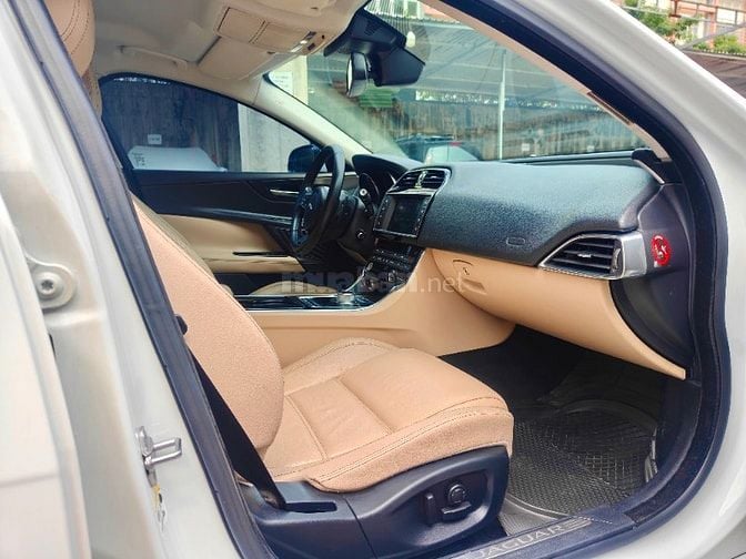 Jaguar XE 2.0T sx 2015 nhập anh quốc
