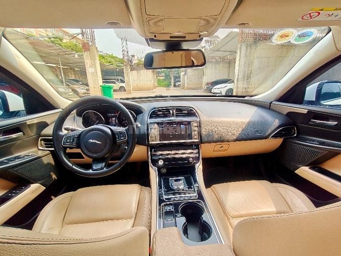 Jaguar XE 2.0T sx 2015 nhập anh quốc