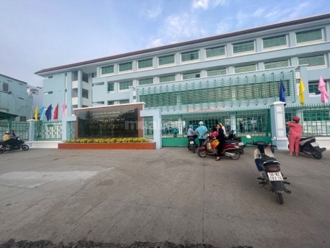 NhàvMTKD đường Tên Lửa dt 82m2 nhà 2 tấm giá 15.3 tỷ TL