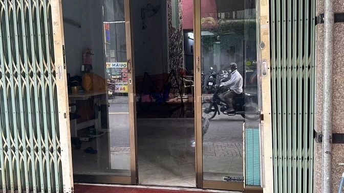 Bán Nhà Mặt Tiền 76 Trần Hưng Đạo, Phường Tân Thành, Quận Tân Phú