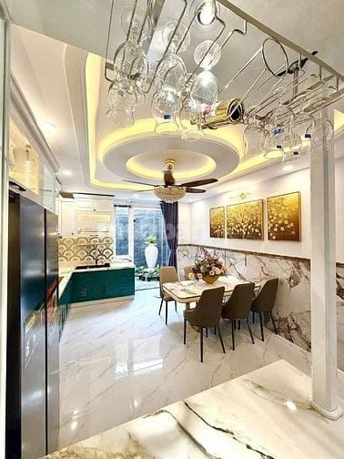 4x20 một trệt 5 lầu nhà bán chính chủ