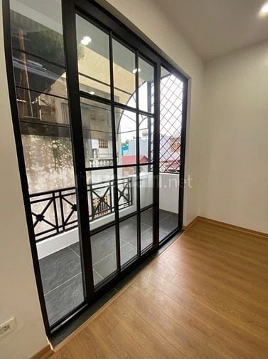 Bán nhà HOÀNG HOA THÁM ngõ to rộng DT:46m/4tang/mt3,5m