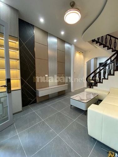 Bán nhà HOÀNG HOA THÁM ngõ to rộng DT:46m/4tang/mt3,5m