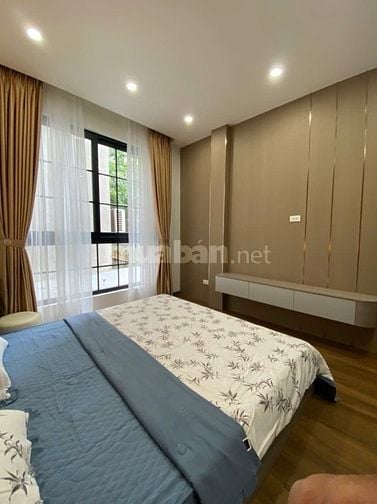 Bán nhà HOÀNG HOA THÁM ngõ to rộng DT:46m/4tang/mt3,5m