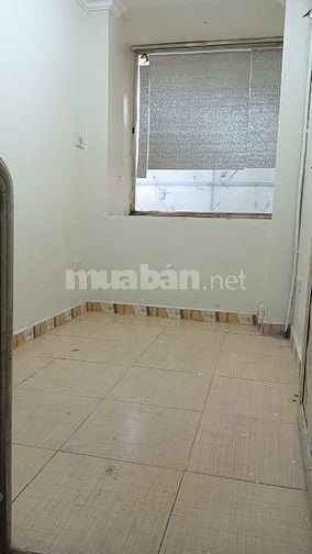 Cho Thuê Nhà Mặt Phố 37 Đặng Tiến Đông 7 triệu dễ kinh doanh và để ở