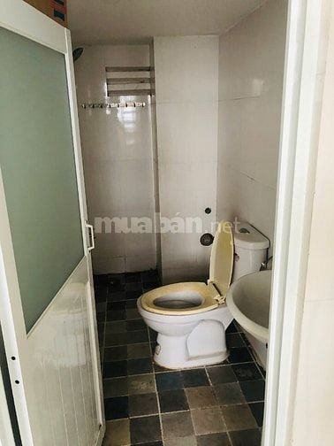 Căn hộ dịch vụ 30m2, khu an ninh, gần khu Công Nghệ Cao, Đại học FPT