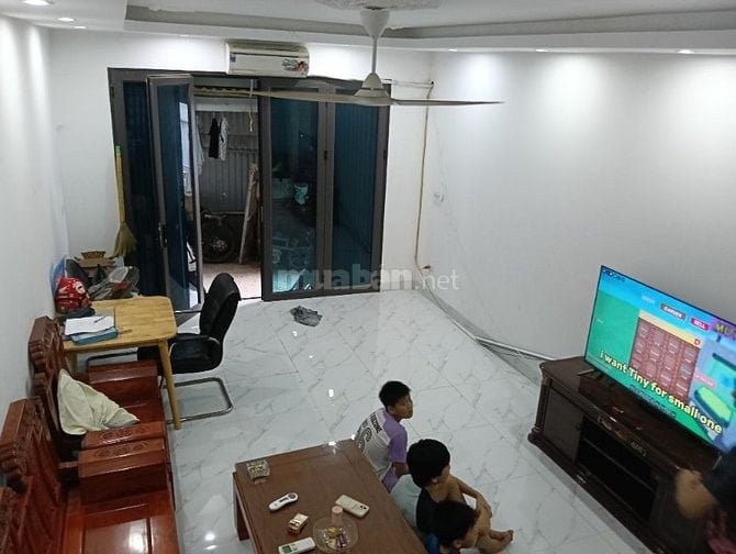 2 TỶ 80M2 XÂY MỚI 2 PHÒNG NGỦ -ĐỊNH CÔNG HẠ 