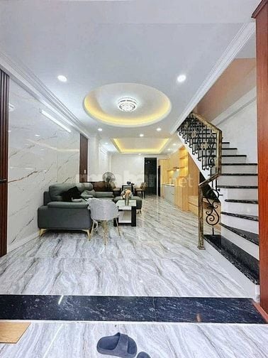 Về quê bán gấp 62m2 nhà vào ở ngay Lâm Văn Bền,Q7-giá 770tr-sổ riêng