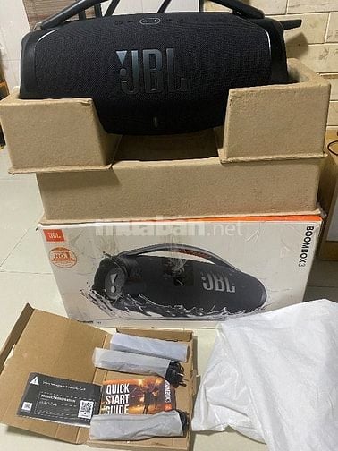 Cần bán loa sử dụng còn rất mới