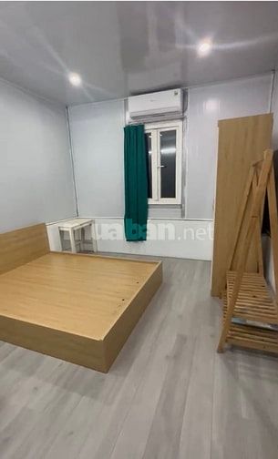 Phòng 2,2tr nóng lạnh điều hoà-135 trần hoà vào ở ngay