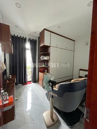 Bán nhà hẻm thông xe tải đường Nguyễn Nhữ Lãm DT: 4.1x14m giá 7.2 tỷ 