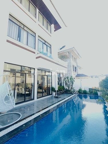Chính chủ cần bán biệt thự FLC Hạ Long 7 phòng ngủ + karaoke full nội 