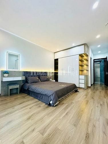 Bán nhà ngõ 68 Nguyễn Văn Linh  6 tầng thang máy gara ô tô .Giá 8,55 t