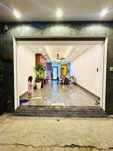 Bán nhà ngõ 68 Nguyễn Văn Linh  6 tầng thang máy gara ô tô .Giá 8,55 t