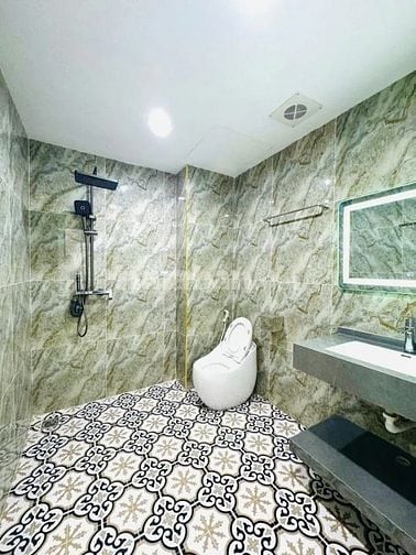 Bán nhà ngõ 68 Nguyễn Văn Linh  6 tầng thang máy gara ô tô .Giá 8,55 t