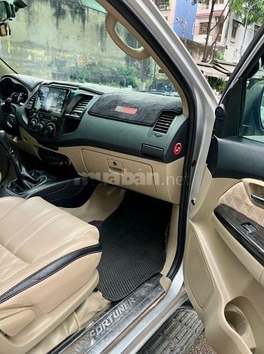 Gia đình bán xe Toyota Fortuner máy diesel SX 2016