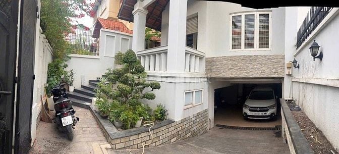 Nhà biệt thự phạm thị tánh F4Q8 dt: 8x20, hầm, trệt, 3 lầu ST